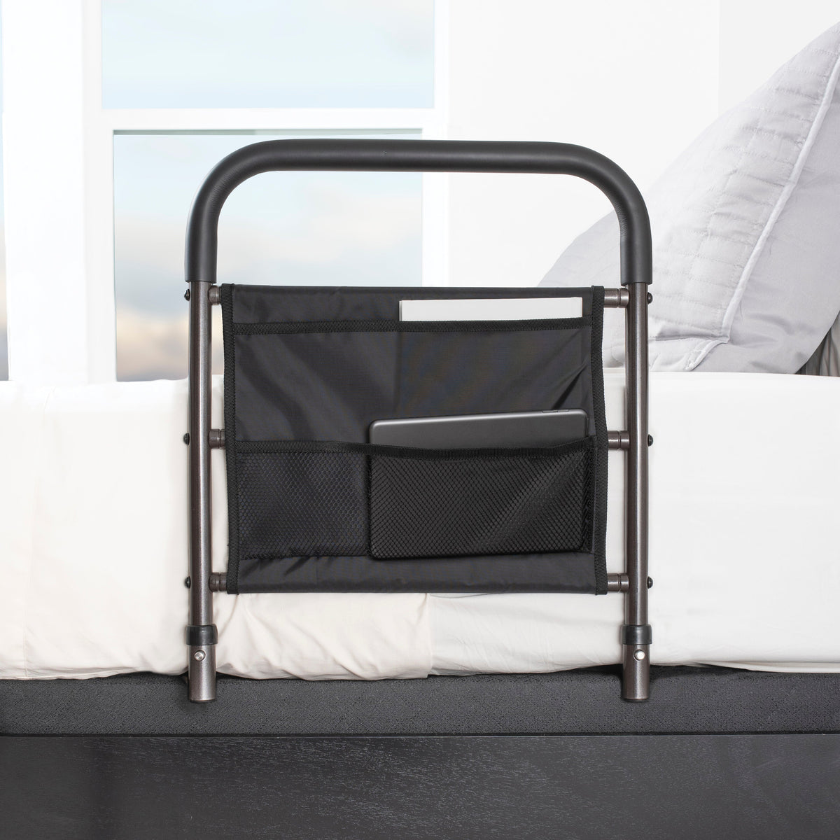 Stander Wonder Bed Handle, product photograph