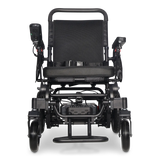 ComfyGo Majestic IQ-7000 AF seen from the front, showing the seat and the footplate.