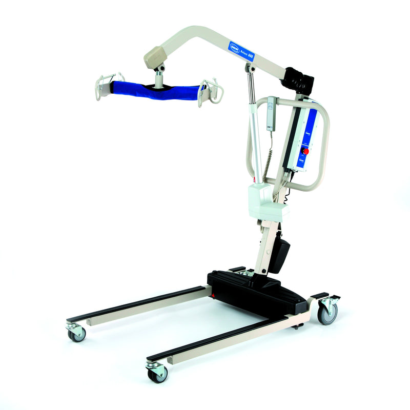 A heavy duty electric patient lift with a wide spreader bar and a power opening base
