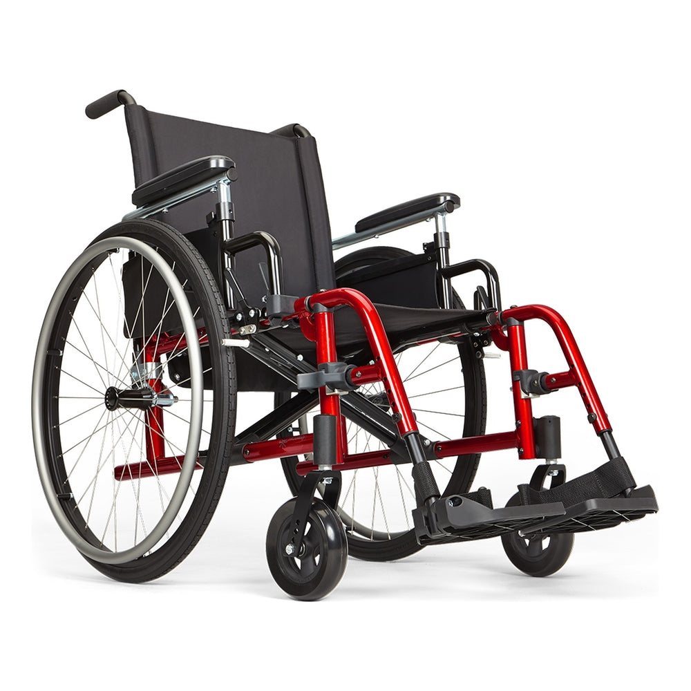 Ki Mobility Catalyst 4C in red with spoke wheels, front three quarter view