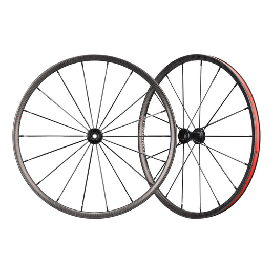 A pair of Spinergy CLX wheels