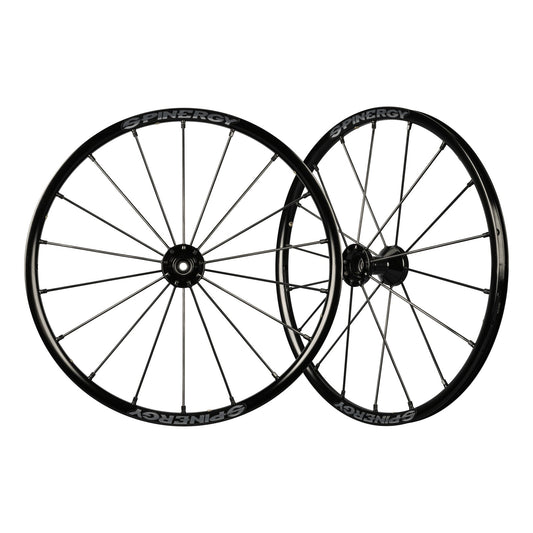 A pair of Spinergy SLX 507 wheels