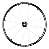 Spinergy XLX wheel with white spokes