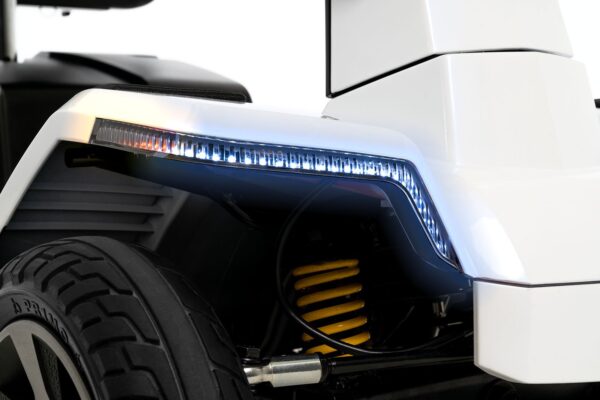 Zero Turn 10 Front Led Lights Closeup Lit 3 19.jpg