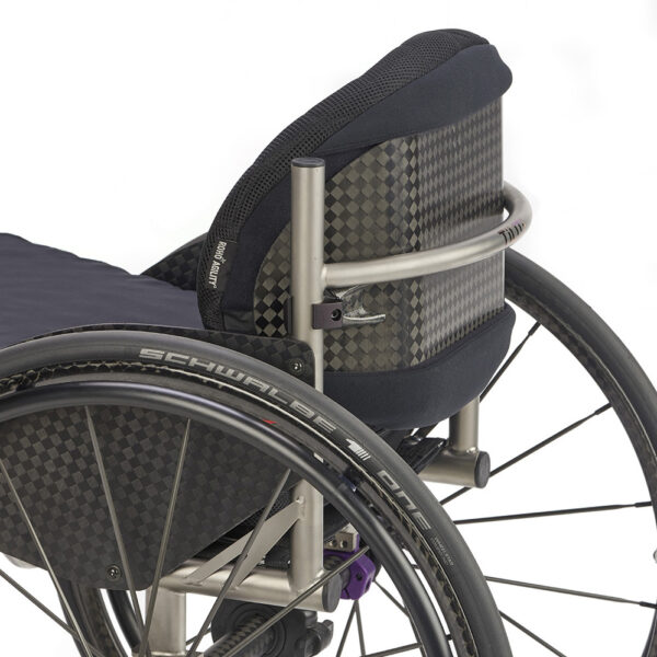 ROHO AGILITY® Active Aluminum Back with lightweight aluminum frame, Min/Mid contour options, and adjustable air insert for customizable support.