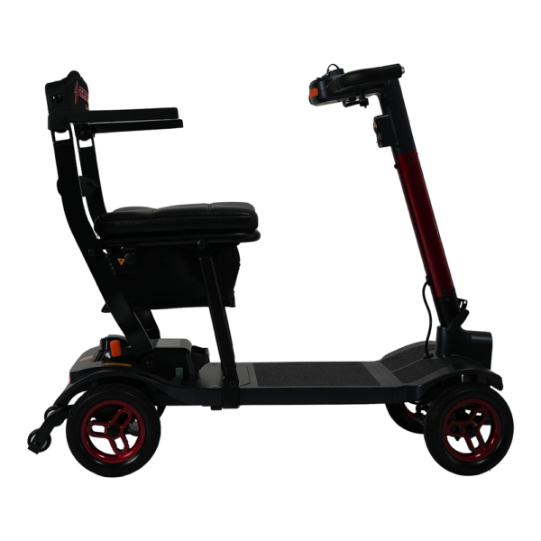 Forcemech Traveler – A sleek, ultra-lightweight travel scooter with LED lights, turn signals, and a quick-folding design.