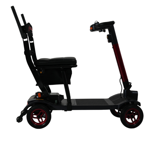 Forcemech Traveler – A sleek, ultra-lightweight travel scooter with LED lights, turn signals, and a quick-folding design.