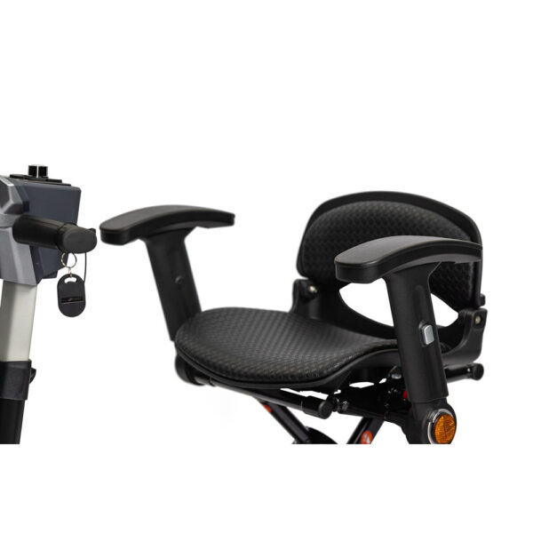 Transport 4M Mobility Scooter – compact, lightweight, and designed for travel.